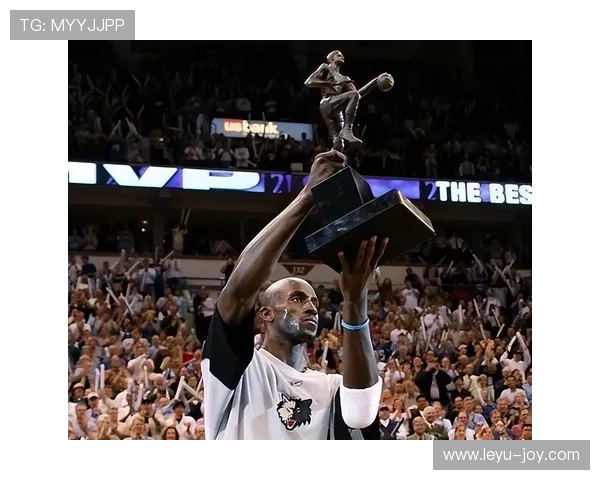 加内特无球补防高效，更胜邓肯制造错位