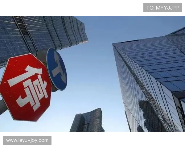 巴黎圣日耳曼越年轻越不稳，近期表现波动加剧，球队稳定性面临考验